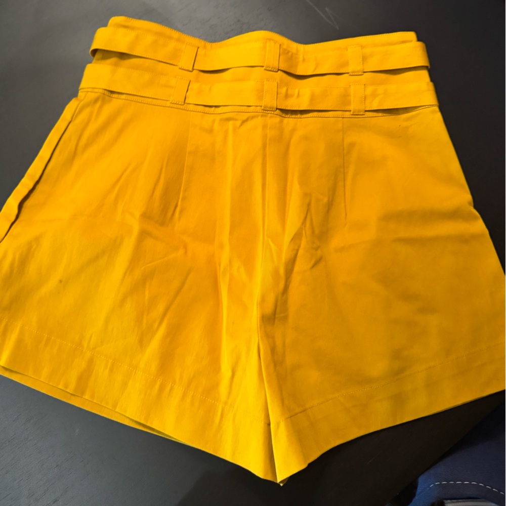 Intermix Shorts - Picture 2 of 3